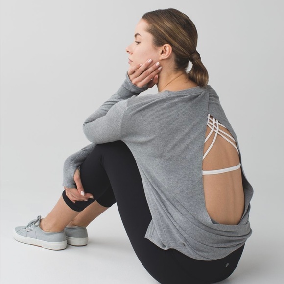 Bring it backbend lululemon sweater - Picture 3 of 4